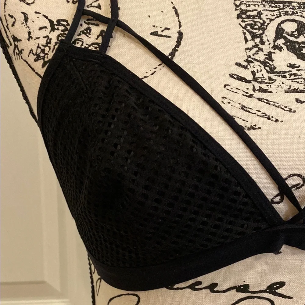Express Black Strappy Mesh Bralette Size M Cut Out Bra
